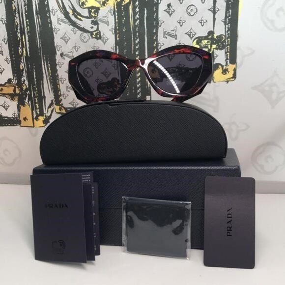 New Authentic Prada PR07YSF Women’s Sunglasses – Abstract Orange Frame / Violet - Picture 10 of 11